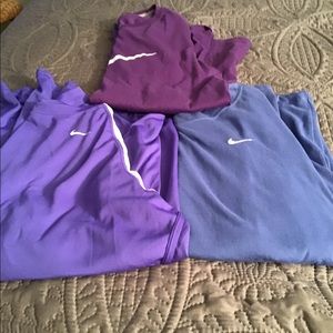 Lot of 3 WOMENS 🌹NIKE🌹LONG SLEEVE SHIRTS ALL XL